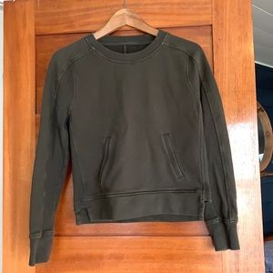 Hunter green lululemon sweatshirt